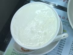 -义顺牛奶公司