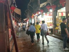 -临街徽菜馆·正宗黄山味