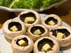 黄油白蘑菇-炼火烤肉店