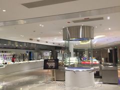 用餐区-国际青年会议酒店-苏莱斯餐厅