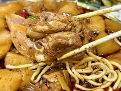 -牛一嘴·兰州牛肉面·大盘鸡(财富中心店)