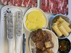 -德林酸菜鱼火锅(南丹店)