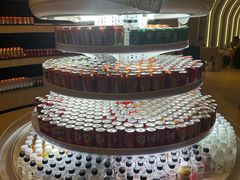 -涨巢·潮玩水疗局