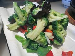 -吕记老鸭汤·徽菜馆(东营路店)