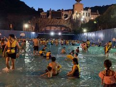 -平湖九龙山乐满地水上乐园