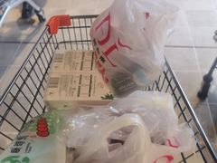 -胖东来生活广场(健康路店)