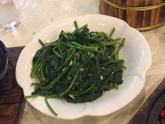 -新一家农家菜(华景新城店)