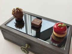 -Caprice(香港四季酒店)