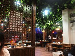 大堂-三里屯土灶炖公鸡地锅鸡(江东店)