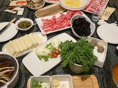 -大渔小鲜火锅店