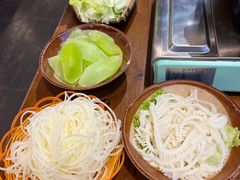 -黔有有贵州酸汤夺夺粉火锅(五味十字店)