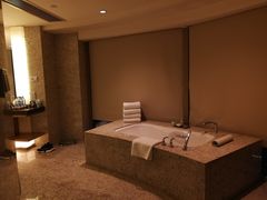 -上海外滩茂悦大酒店