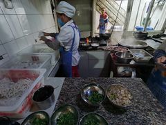 -正宗杨记普洱酸醋米线(总店)