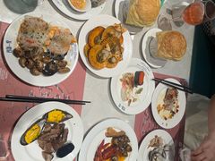 -四海一家自助餐(益田假日广场店)