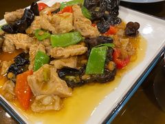 功夫肥肠-燕风楼烤鸭店(建设总店)