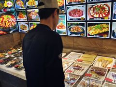 -马路边上·小海鲜烧烤(八一路店)