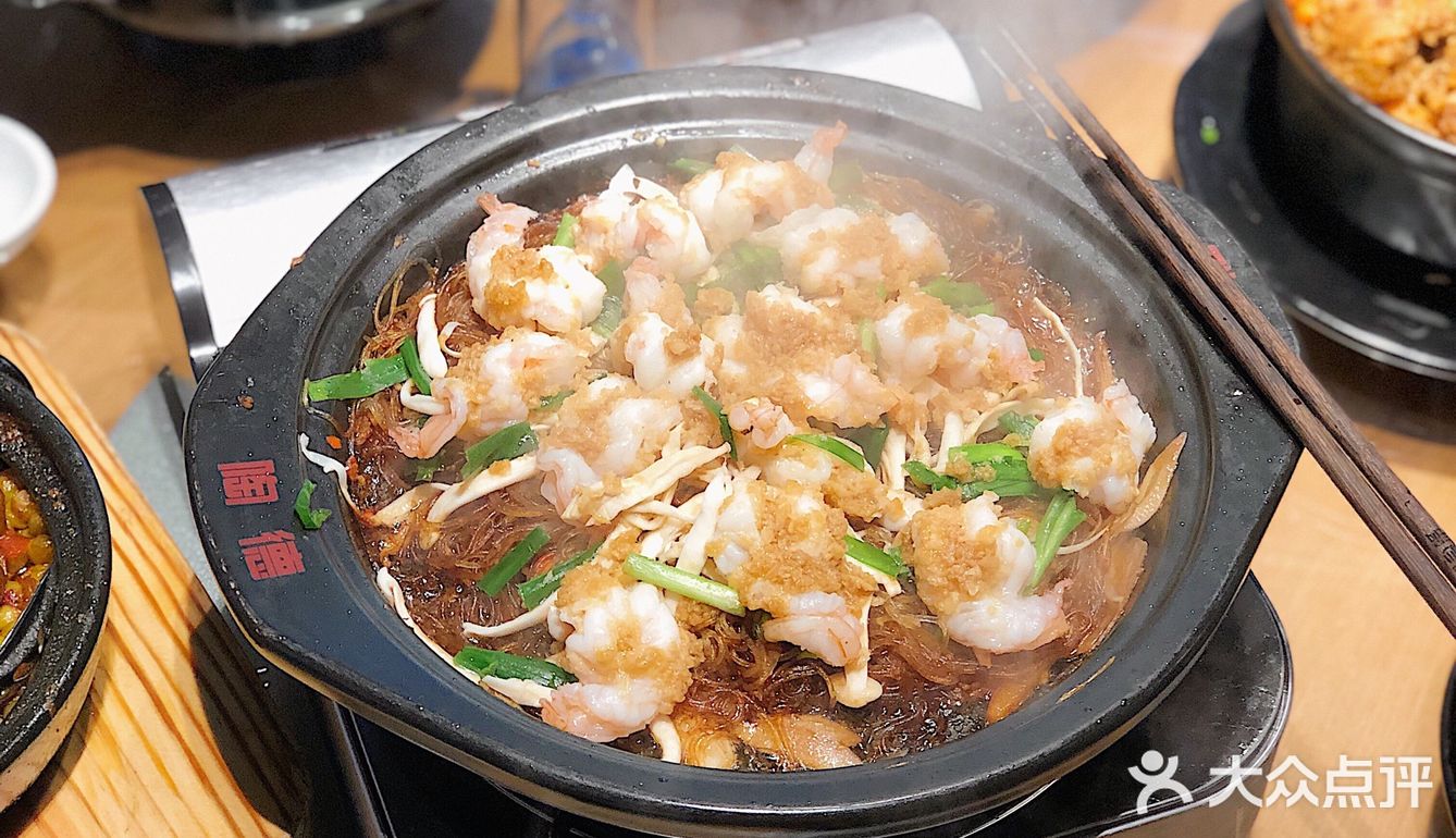 质朴又亮眼的川式砂锅菜