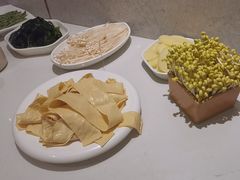 -周师兄大刀腰片火锅(磁器口直营店)