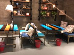 -臻鲜燕海鲜融合餐厅(金陵style店)