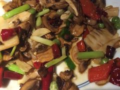 -雀舞云南菜(乐客城店)
