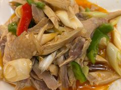 -汗腾格里·风味餐厅(新疆驻京办店)
