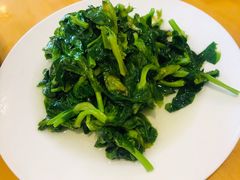 清炒豆苗-鼎泰丰(嘉年华•海信广场VILLAGE店)