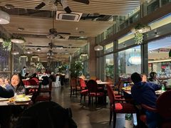 -君来湖滨饭店·玫瑰园