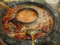 -黄潇洒老火锅(九眼桥宏济巷店)