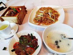 -粤财皇冠假日酒店·彩华轩中餐厅
