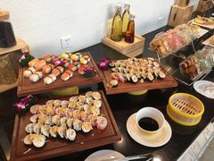 -华强广场酒店-椰香高空自助餐厅