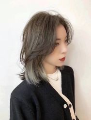 -洛施奇烫发染发沙龙