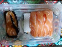 -盒马鲜生(丁香国际店)