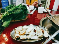 -老石黑山羊毛驴肉火锅(金凯广场店)