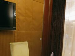 -粤尚腾香居中餐厅(首都机场希尔顿店)