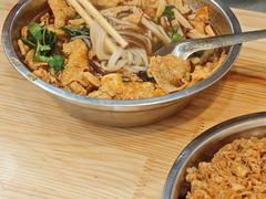 -柳州肥姨妈大骨螺蛳粉(东靖路店)