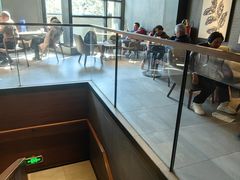 -星巴克(杭州湖滨银泰E区店)
