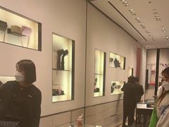 -CHANEL(恒隆广场店)