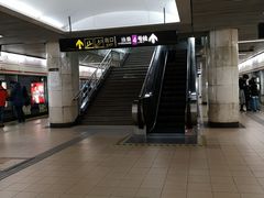 -上海体育馆(地铁站)