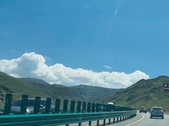 -橡皮山