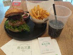 -龙治汉堡(中华城店)