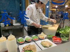 -大食代美食广场(上海中心店)