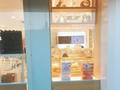 -好利来(新华百货店)