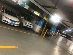 -近铁城市广场-停车场