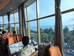 -不仔客海鲜·烧烤·270度海景餐厅(大东海店)