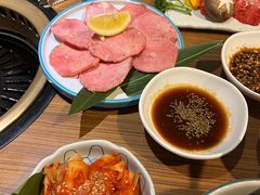 -炼火烤肉店