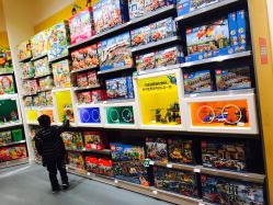 -乐高授权专卖店(浦东嘉里城店)