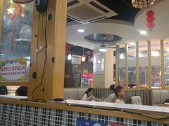 -尚品海鲜肥牛自助火锅(湖明店)
