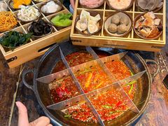 -芈重山老火锅(洪崖洞店)