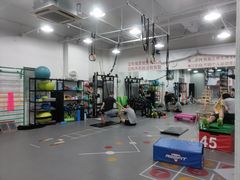 -APT运动康复中心(徐汇万科店)