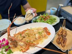 -蚝美人·生蚝海鲜烧烤(茶花园店)